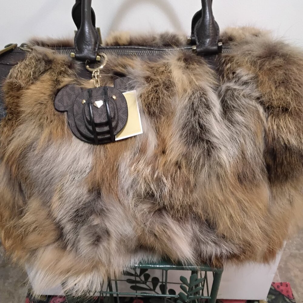 Beautiful Rare MICHAEL KORS COLLECTION Leather Fur Duffel Bag w/Accessories
